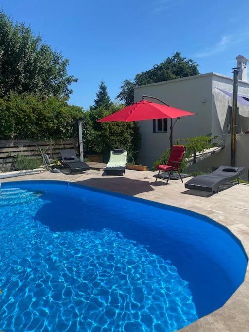 Villa Les Terrasses Dans La Nature Avec Piscine A 2 Pas De Lyon, Metro A 15Mn A Pied Pour Lyon Centre En 10Mn Ou Bus A 300M Pour Lyon Centre Уллен Экстерьер фото